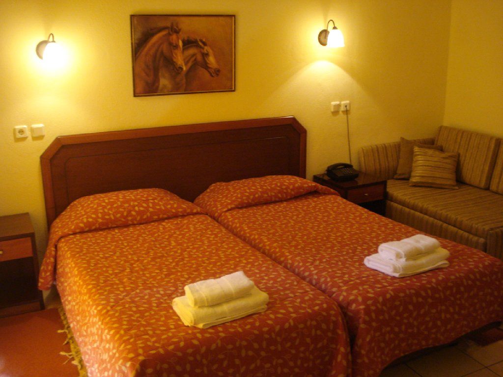 Theatro Hotel Odysseon Kalampáka Ngoại thất bức ảnh